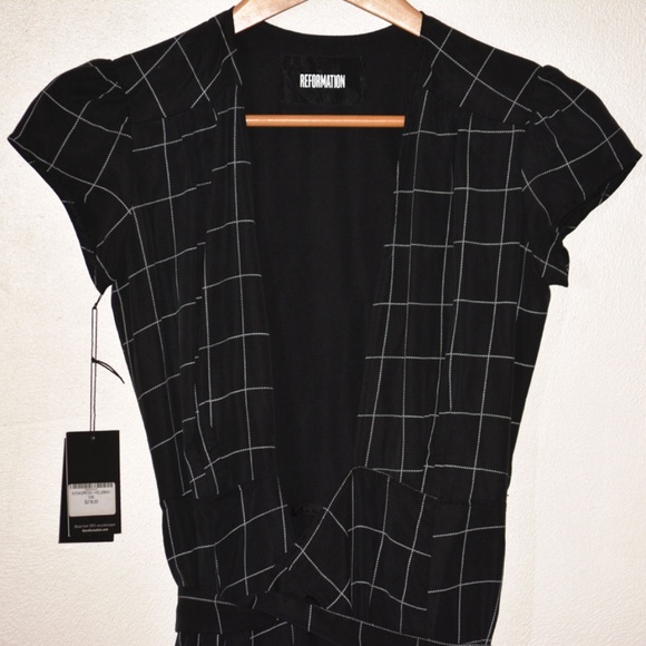 SOLD Reformation Nova Dress, Size XS, NWT SOLD - Picture 5 of 6